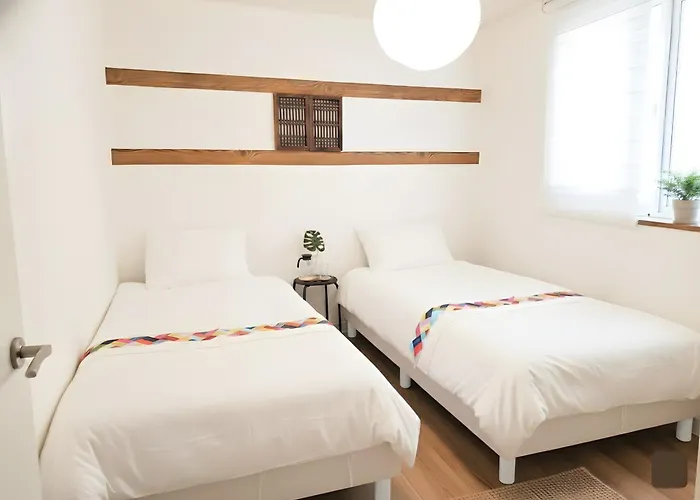 Daire Certified, Hongdae 2min, 2br-1lr Seul